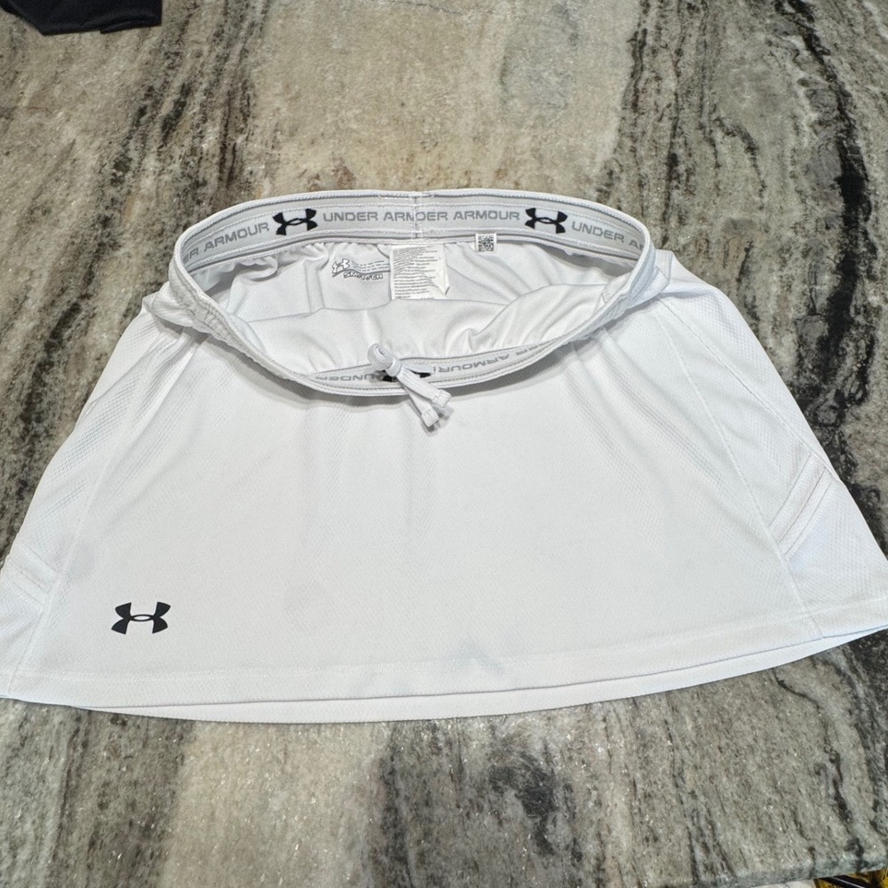 Under Armour Skirt Womens Small White Mesh Athletic Tennis Golf Skirt